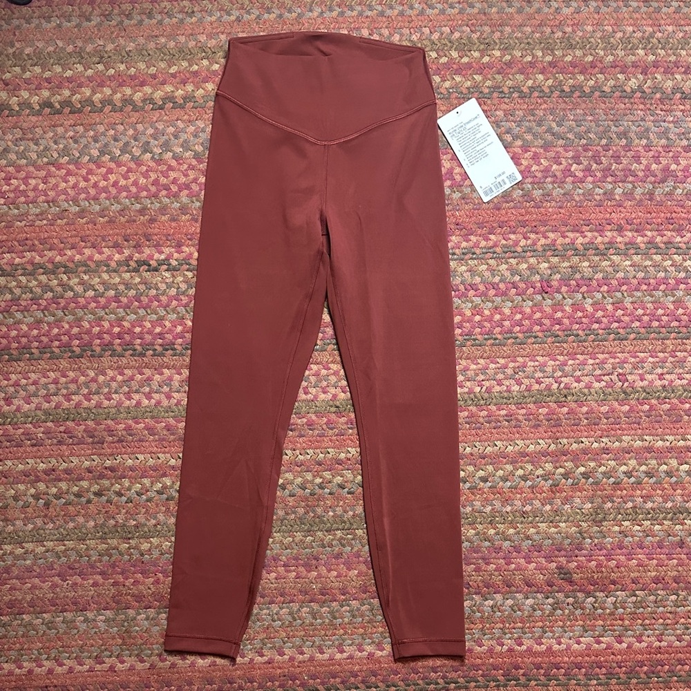 NWT LULULEMON ROCKWOOD SMOOTHCOVER WUNDER UNDER 25”